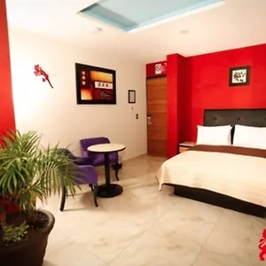 4* Hotel Leones